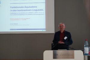 Profesor Janusz Taborek na konferencji w Mannheim